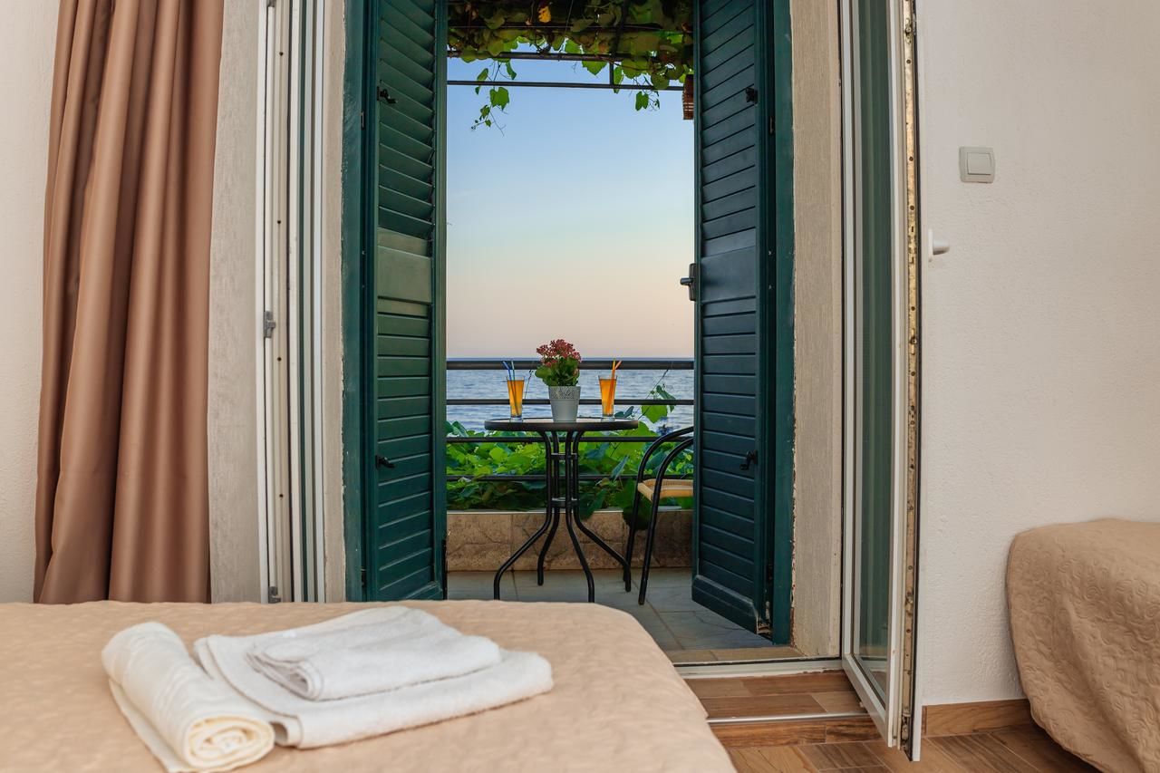 Отель Hotel Savojo Петровац