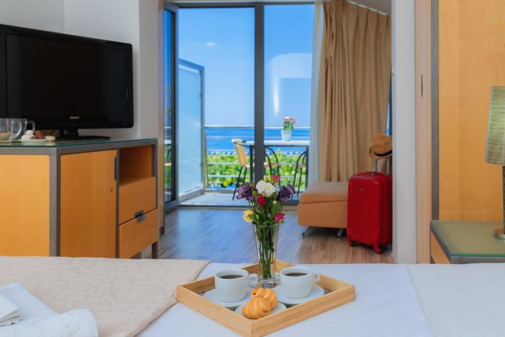 Отель Hotel Savojo Петровац