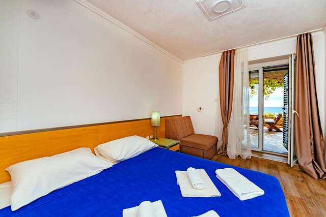 Отель Hotel Savojo Петровац-32